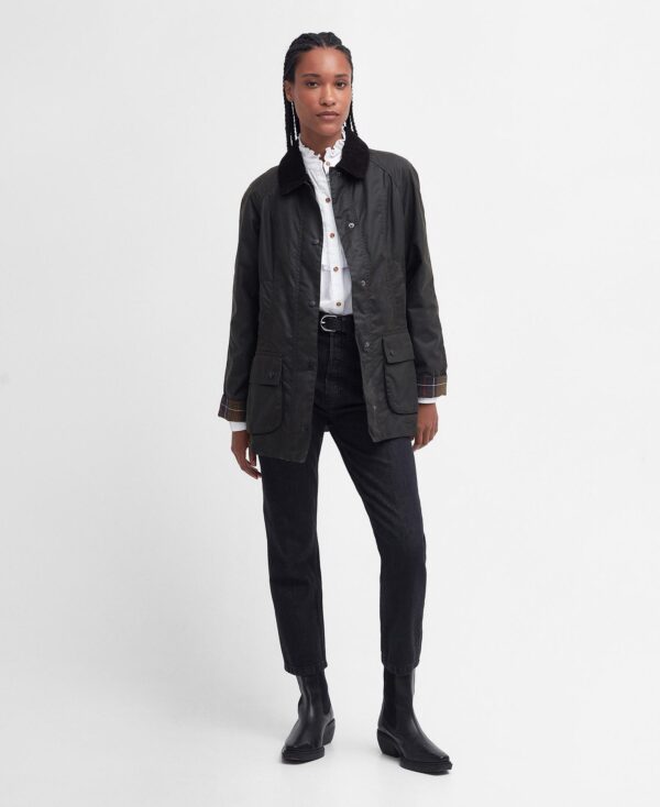 Barbour Classic Beadnell Waxed Jacket - Image 8