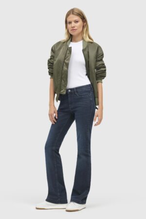 MAC Dream Boot Cut Authentic 30"/32" | Style 5429-90-0358L | in Black-Black, Fashion Rinsed, Summer Blue Clouds, Authentic Summer, and Midnight Blue Wash